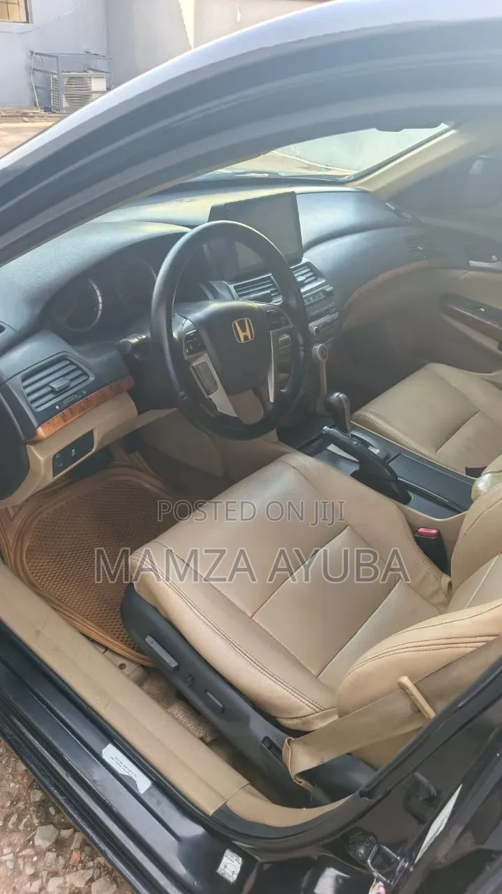 Honda Accord 2012 Black