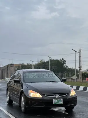 Honda Accord 2005 Black
