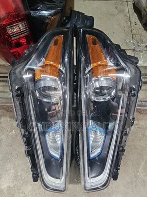 Hyundai Ionic Headlight