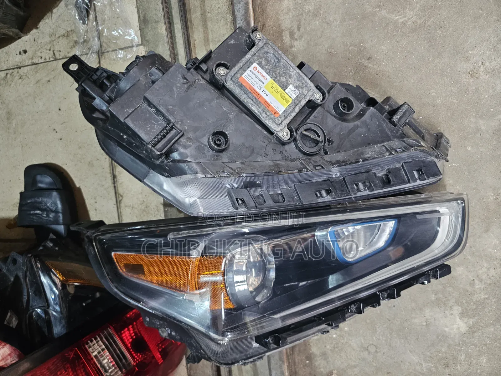 Hyundai Ionic Headlight