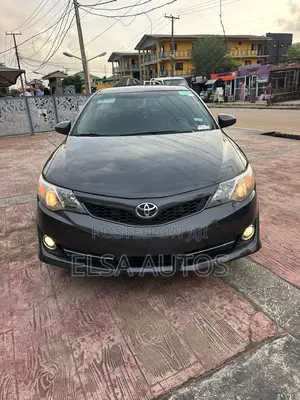 Toyota Camry 2013 Black