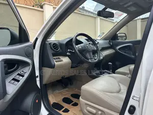 Toyota RAV4 3.5 Limited 2010 Off white