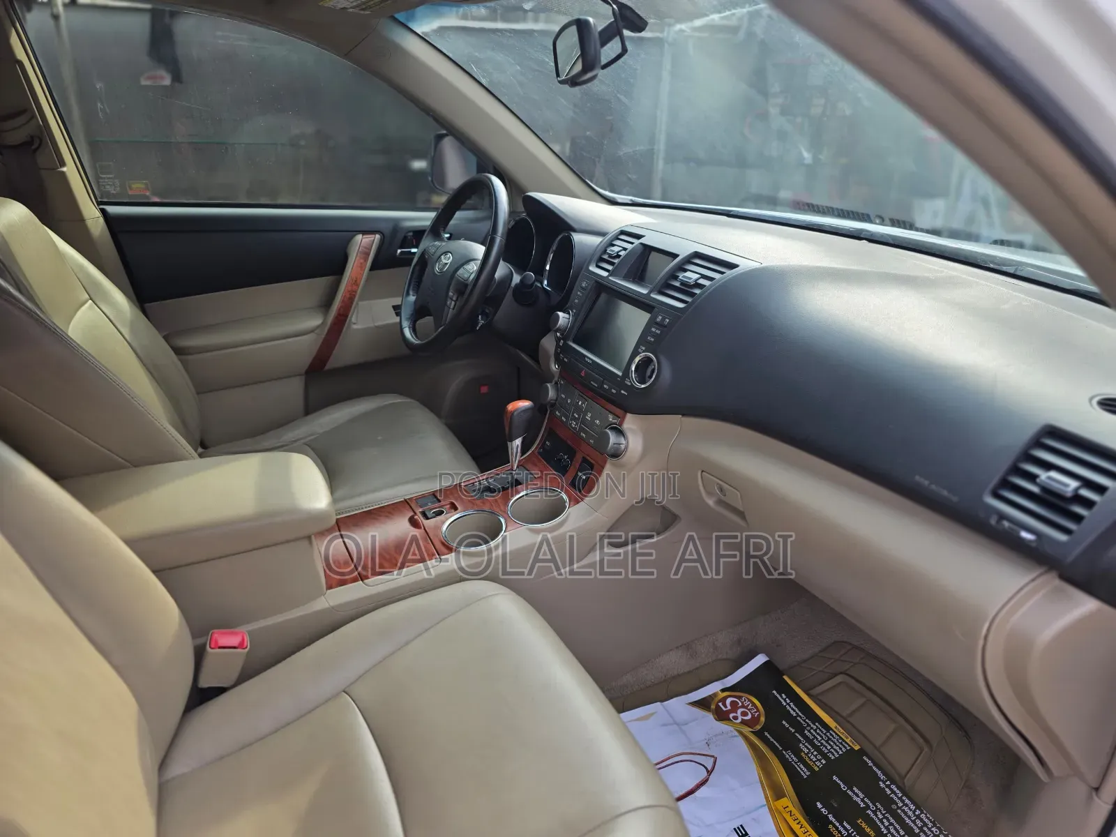 Toyota Highlander Limited 2010 White