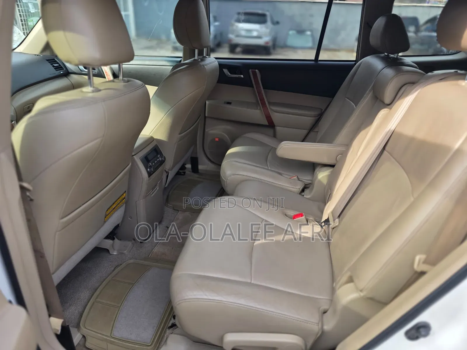 Toyota Highlander Limited 2010 White