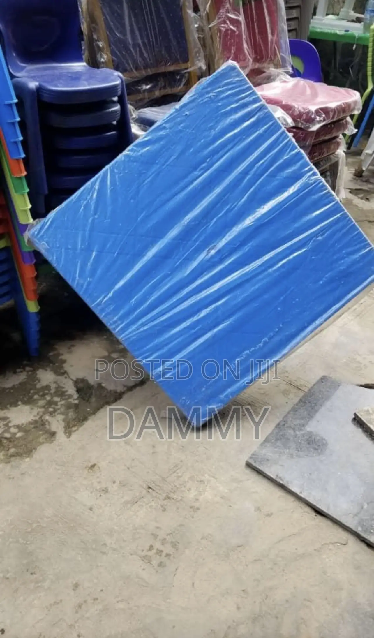 Plastic Table With Stainless Lag