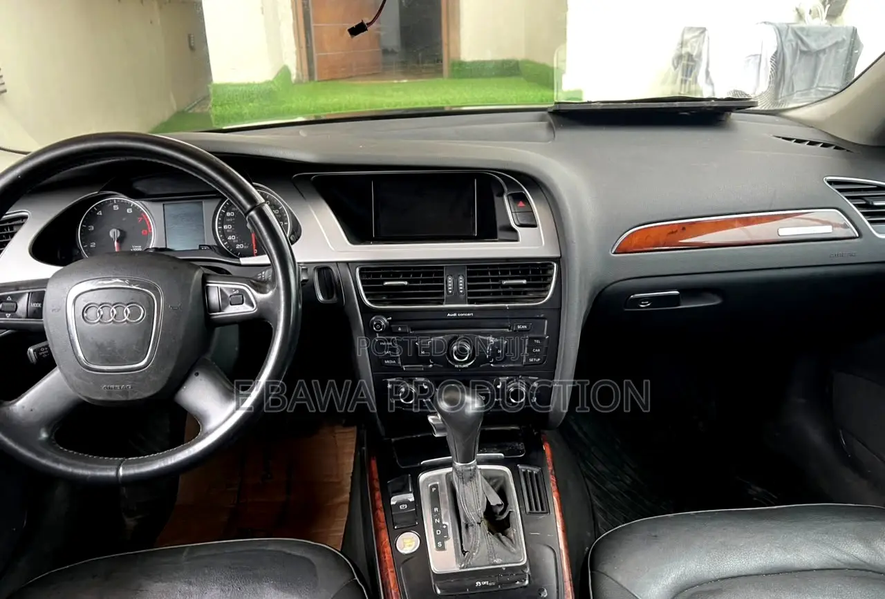Audi A4 2012 Black