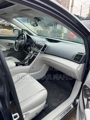 Toyota Venza 2011 Black