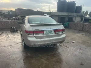 Honda Accord Automatic 2004 Gold