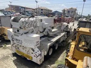 80 TONS Grove Crane