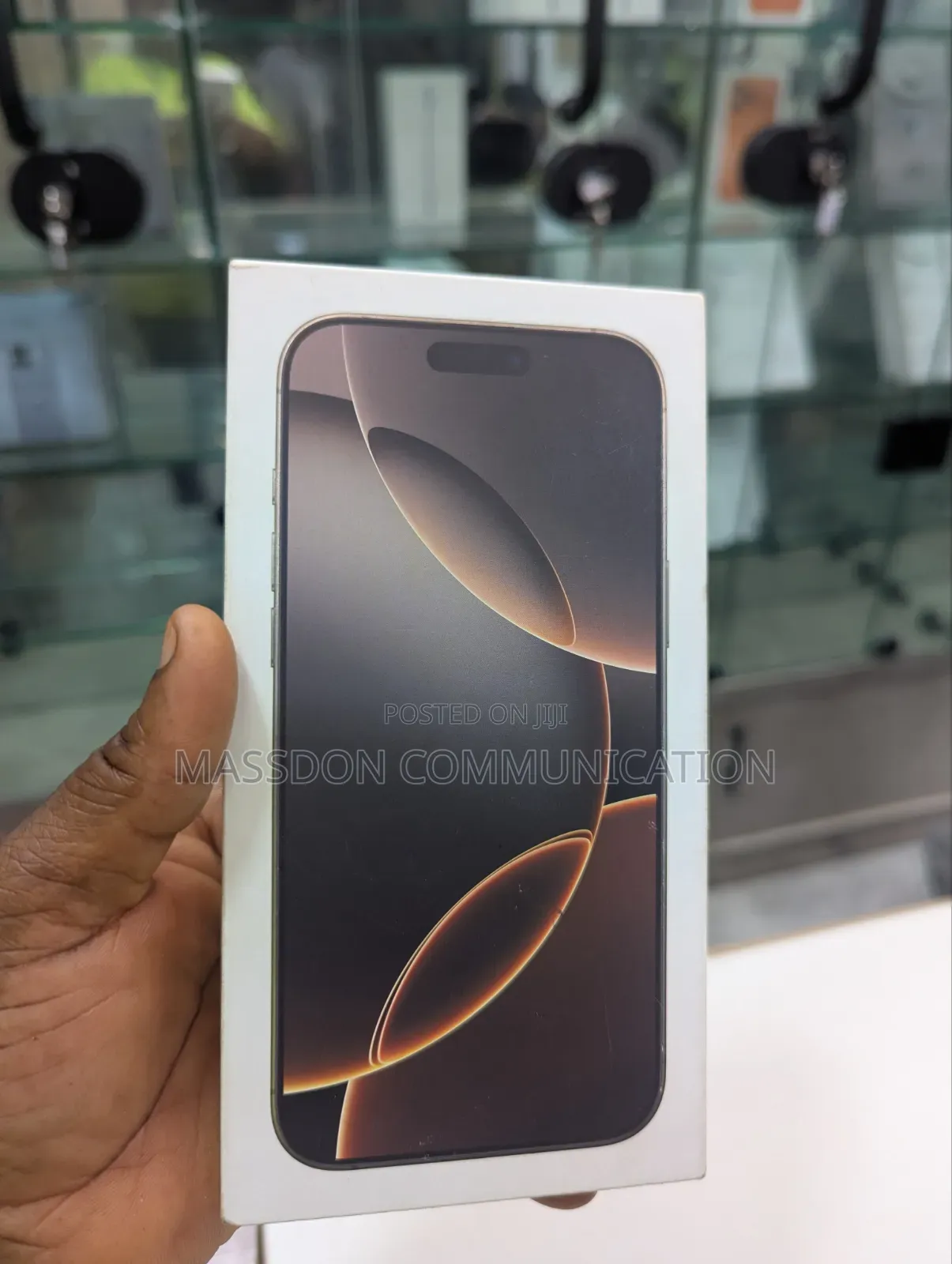 New Apple iPhone 16 Pro Max 1 TB Gold