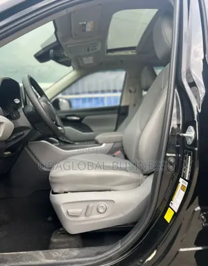 Toyota Highlander 2021 Black