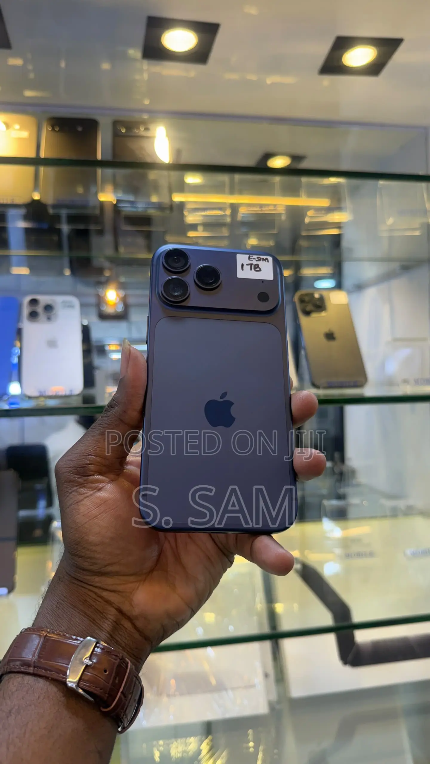 Apple iPhone 17 Pro Max 1 TB Blue