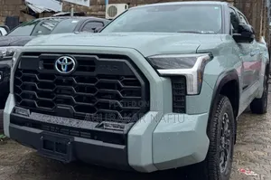 Toyota Tundra 2025 Green