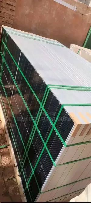 550w Jinko N-Type Bifacial Solar Panel – High Efficiency Dual Glass