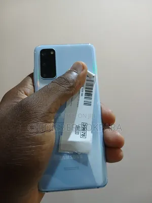 Samsung Galaxy S20 128 GB Blue