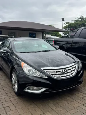 Hyundai Sonata 2013 Black