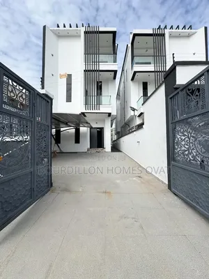 5bdrm Duplex in Ikota Villa Estate for sale