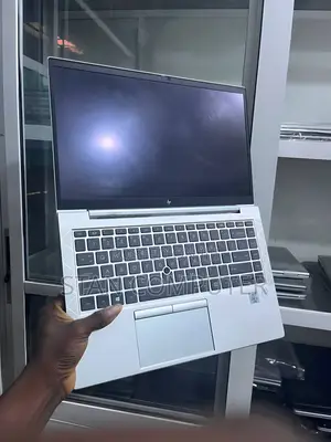Laptop HP EliteBook 840 G7 16GB Intel Core i7 SSD 256GB