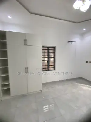 2bdrm Apartment in Divine Estate, Amuwo-Odofin for rent