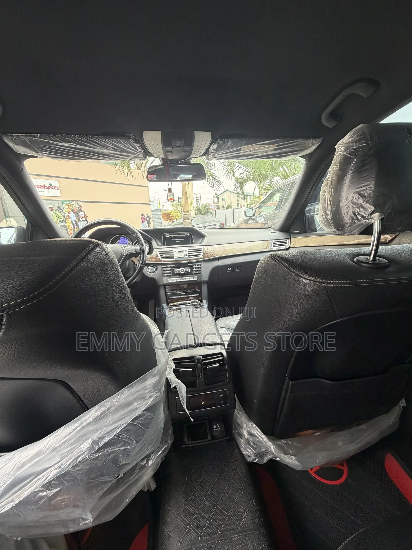 Mercedes-Benz E350 2015 Brown