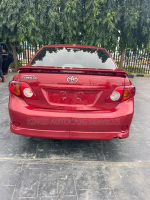 Toyota Corolla 2010 Red