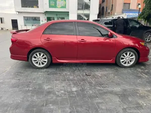 Toyota Corolla 2010 Red