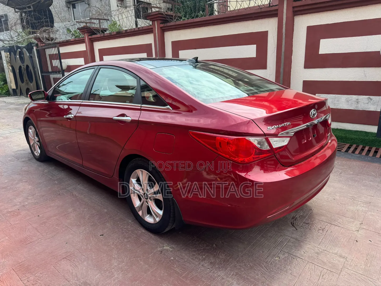 Hyundai Sonata 2012 Red