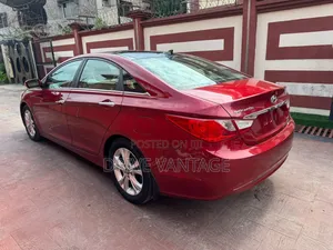 Hyundai Sonata 2012 Red
