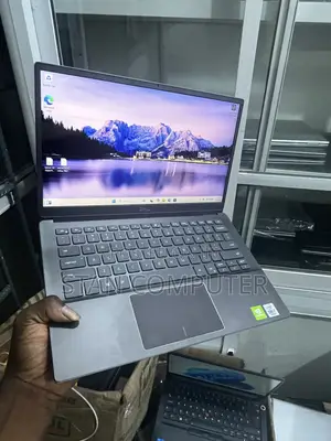 Laptop Dell Vostro 13 5391 8GB Intel Core i7 SSD 512GB