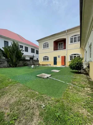 Furnished 2bdrm Block of Flats in Private Estate Lekki for rent