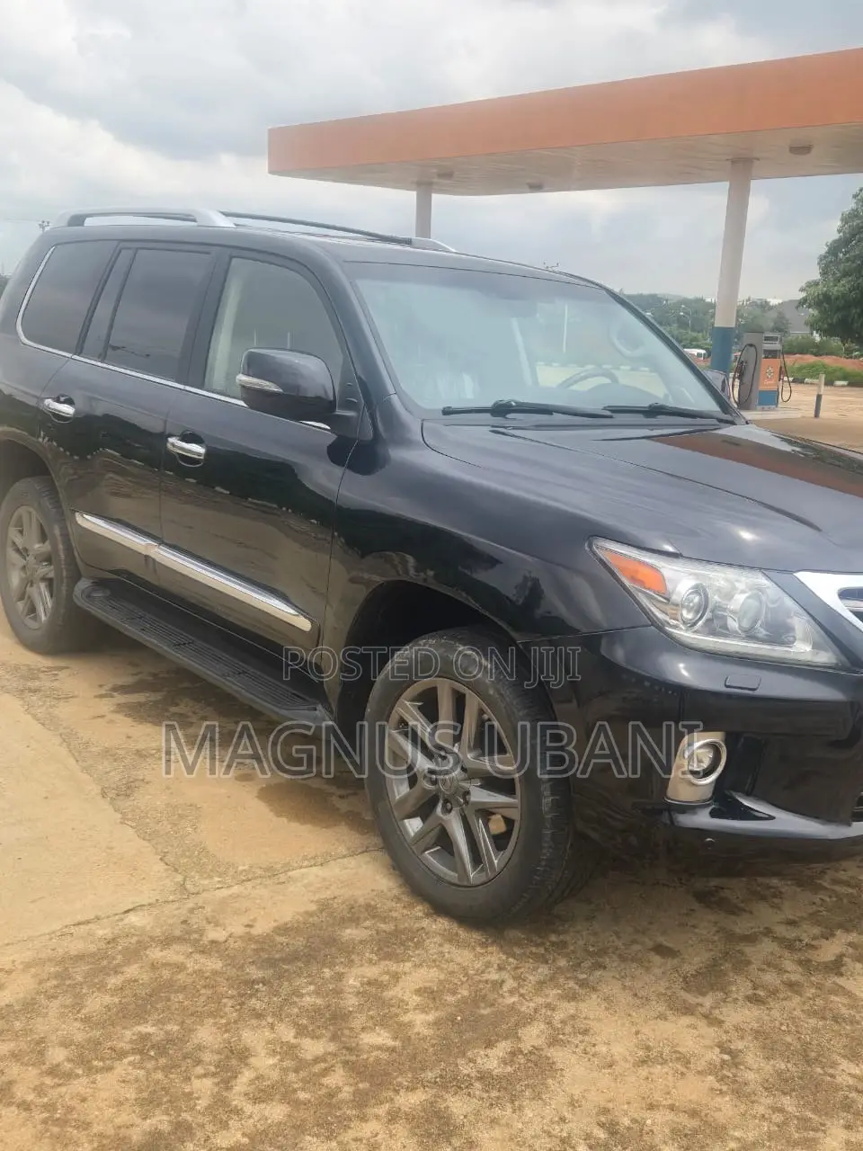 Lexus LX 570 AWD 2014 Black