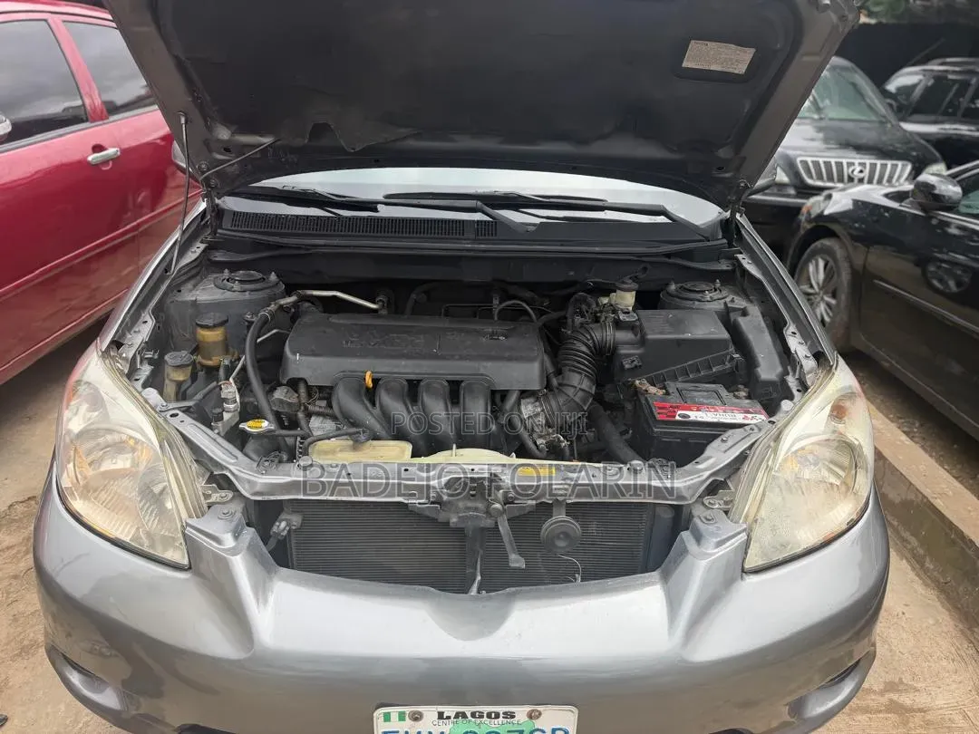 Toyota Matrix 2008 Gray