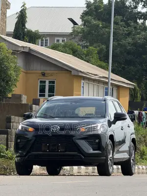 New Toyota RAV4 XLE Premium 2025 Black
