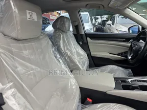 Honda Accord 2018 White