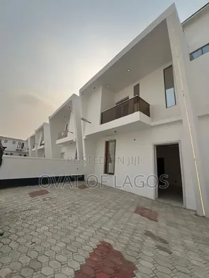 4bdrm Duplex in Ikota Gra for rent