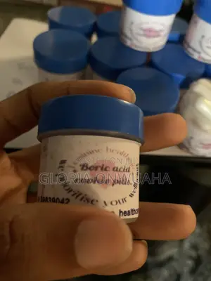 Boric Acid for Yeast Infection and Vaginal Cleanser.