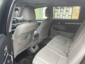 Toyota Highlander 2015 Black