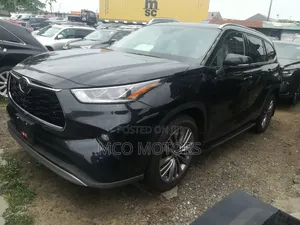 Toyota Highlander Platinum 2021 Black
