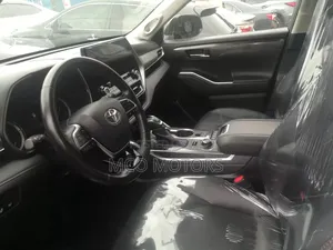 Toyota Highlander Platinum 2021 Black