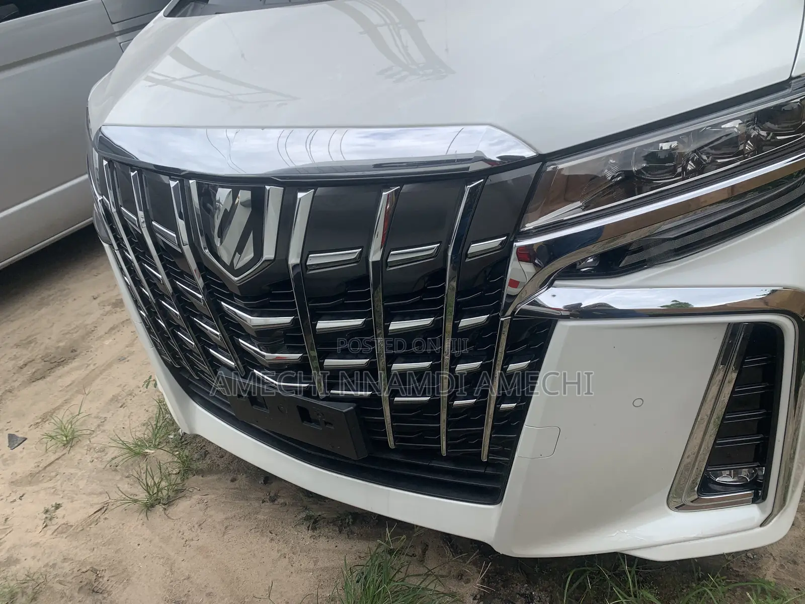 Toyota Alphard 2.5 Petrol AWD 2019 White