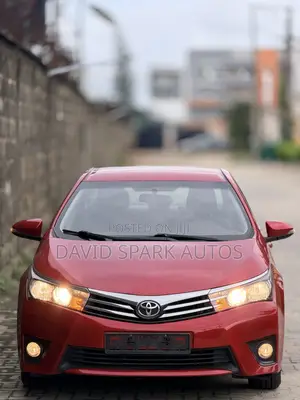 Toyota Corolla 2016 Red