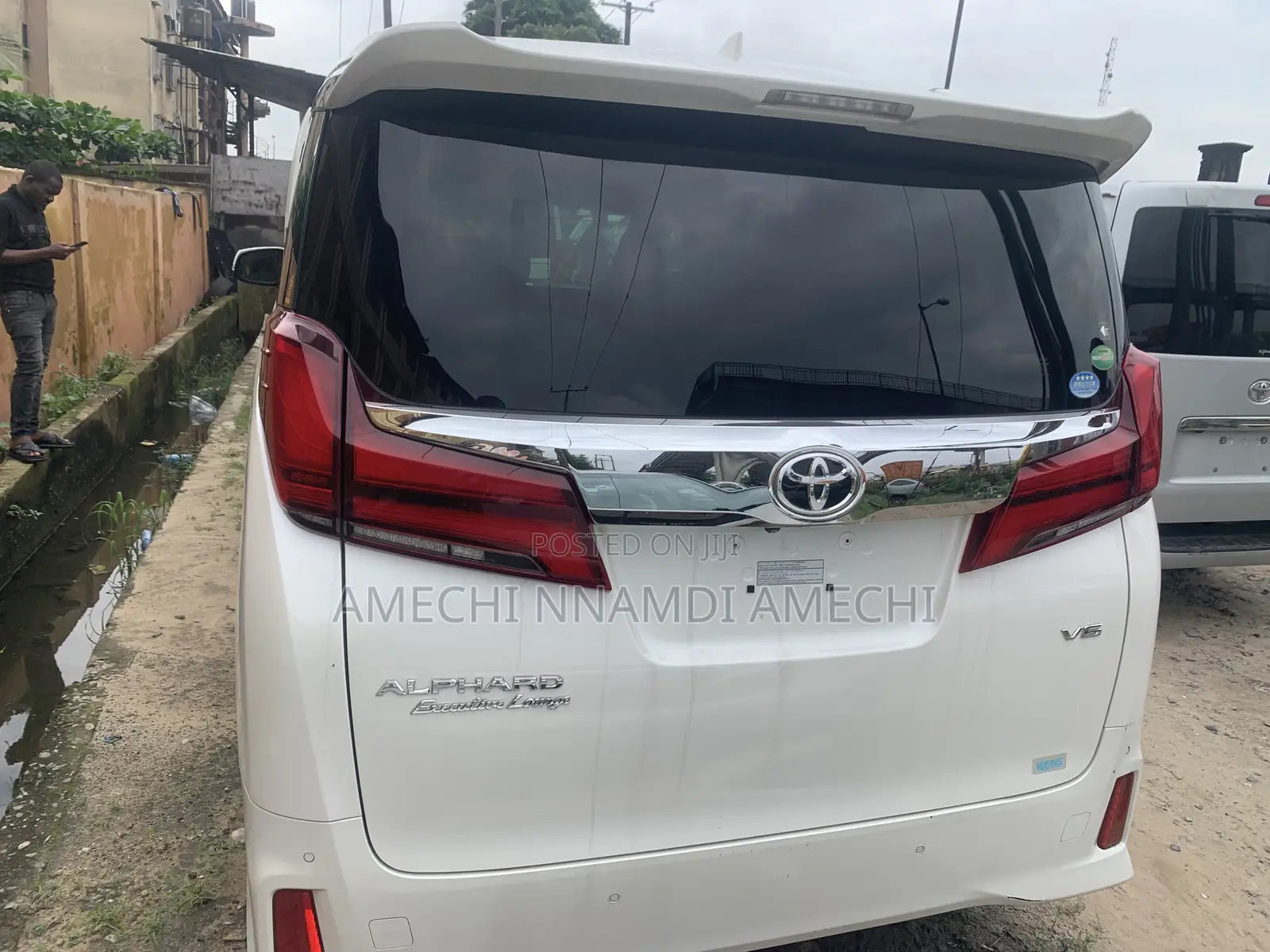 Toyota Alphard 2.5 Petrol AWD 2019 White