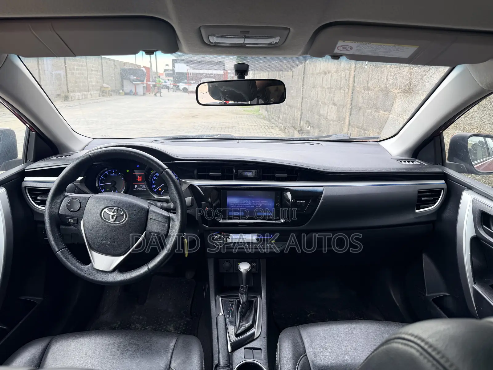 Toyota Corolla 2016 Red