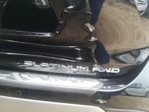 Toyota Highlander Platinum 2021 Black
