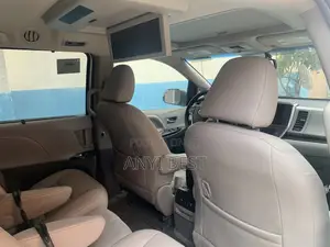Toyota Sienna 2015 White