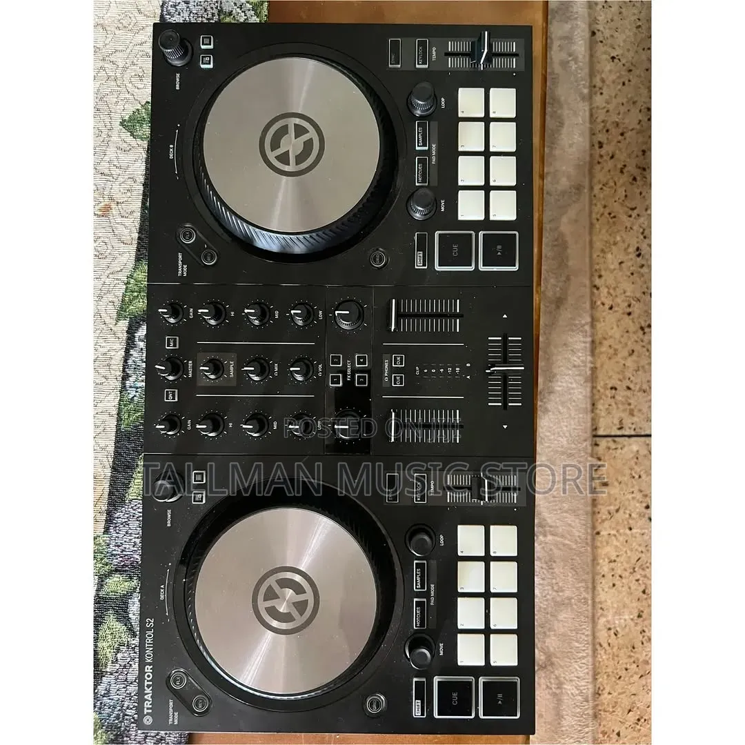 Traktor Kontrol S2