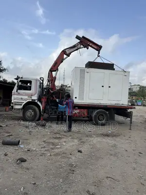 12tons Hiab Trucks Available for Rental