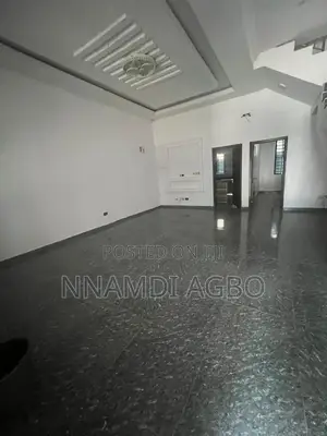 1bdrm Apartment in Chevron for rent