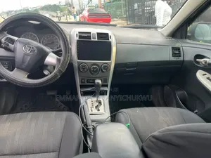 Toyota Corolla 2011 Black