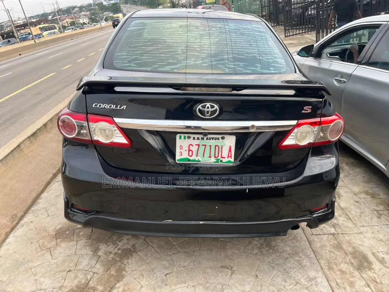Toyota Corolla 2011 Black